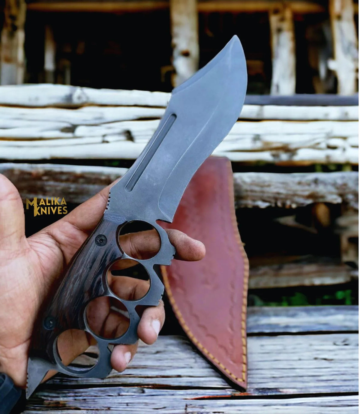 D2 Knuckle Bowie Knife – Superior Craftsmanship with Wenge Wood Handle - RFE Marketing Ventures