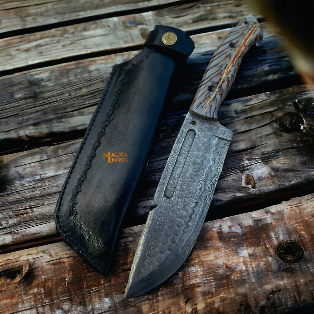 Damascus Bowie Knife with Pine-Cone Handle: A Fusion of Tradition and Modern Craftsmanship - RFE Marketing Ventures