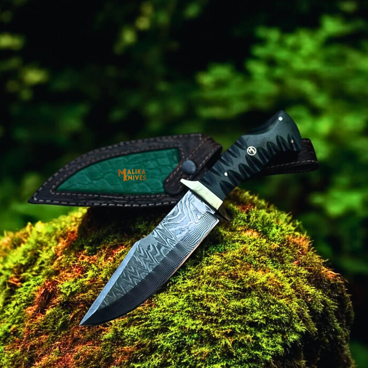 Experience Unmatched Performance with Our Damascus Bowie Hunting Knife - RFE Marketing Ventures