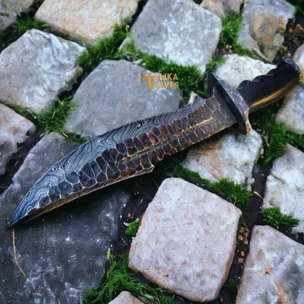 Experience Craftsmanship with Our Handforged Damascus Bowie Knife - RFE Marketing Ventures
