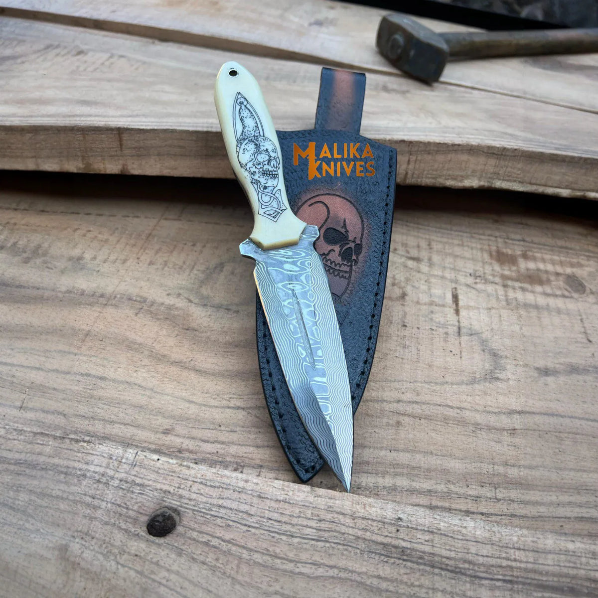 Custom Damascus Hunting Dagger – The Perfect Companion for Your Outdoor Adventures - RFE Marketing Ventures