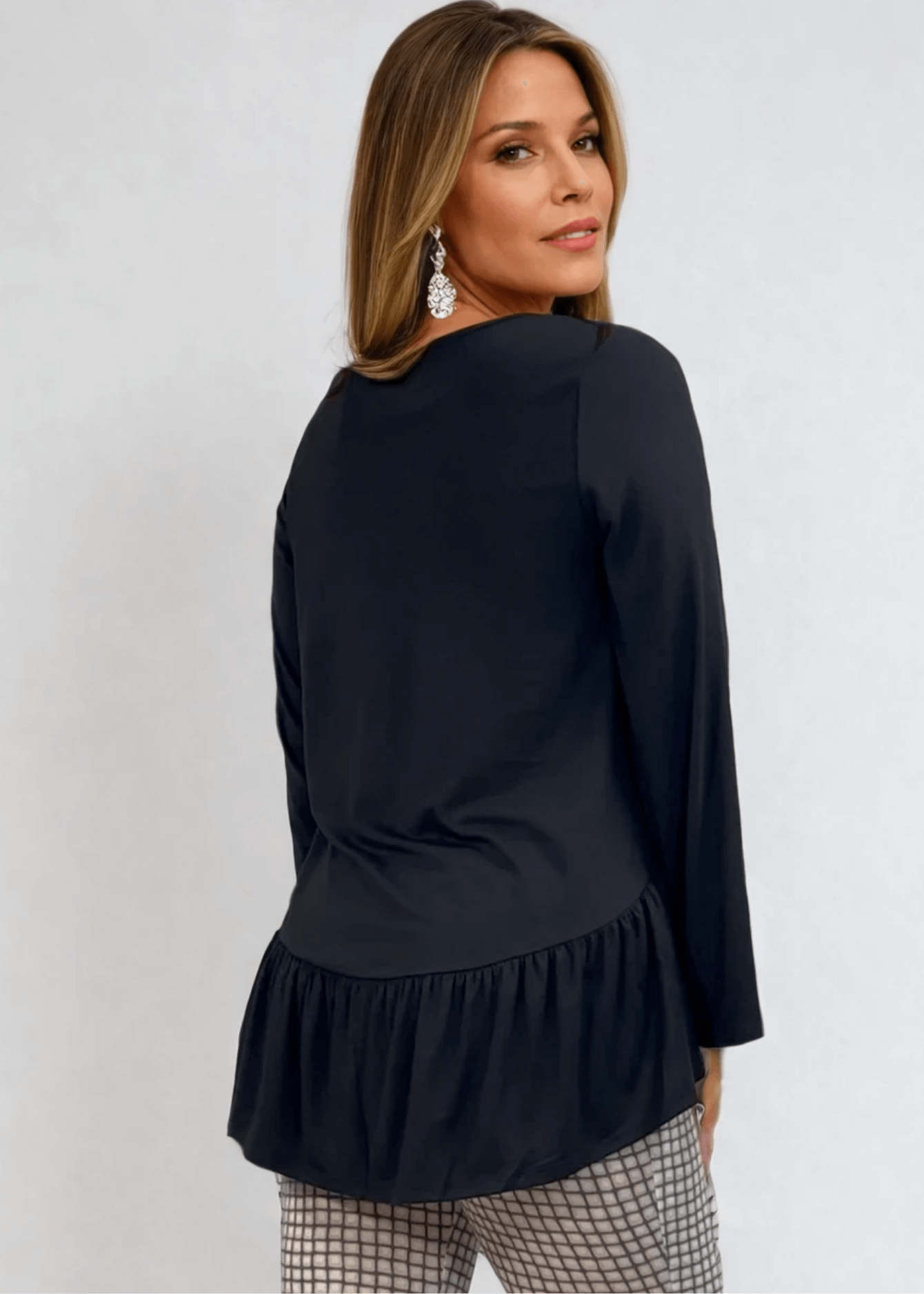 Ally Grab and Go Tunic - Stylish and Versatile Outfit for Everyday Wear