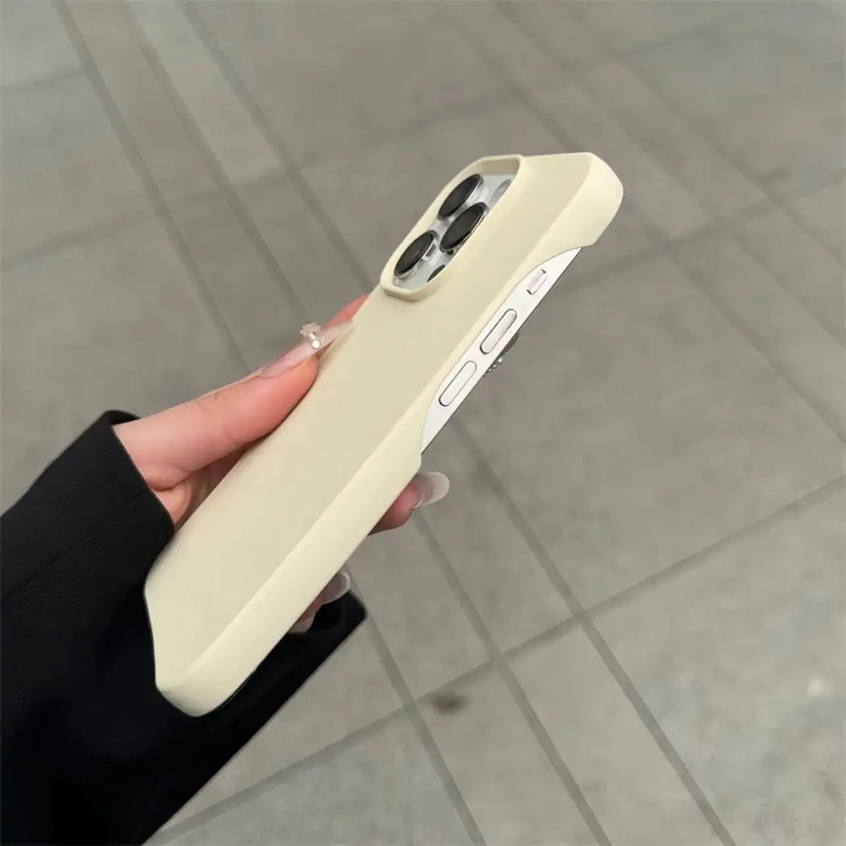 Stylish Half-Pack Graphite Case for Ultimate iPhone Protection - RFE Marketing Ventures
