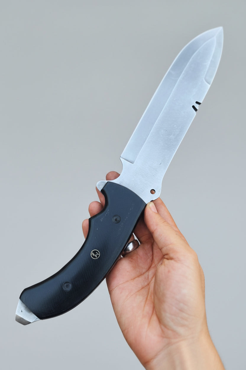 Spear Point Bowie Knife - Unleash Precision and Durability with D2 Steel and G10 Micarta - RFE Marketing Ventures