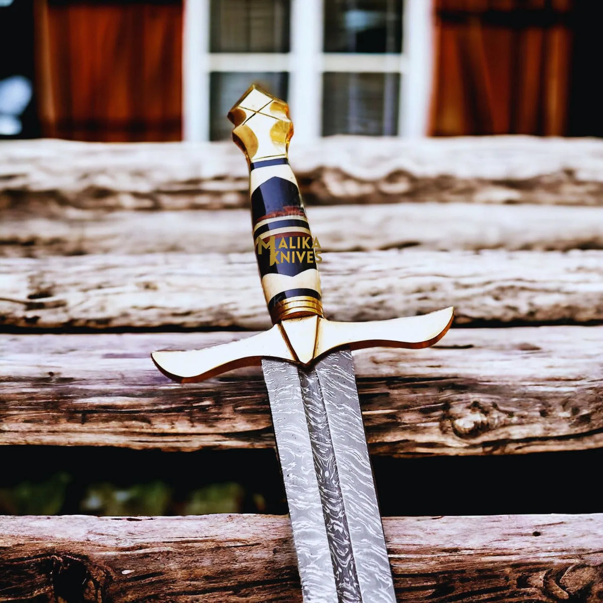 Damascus Medieval Sword: A Masterpiece for Collectors and Enthusiasts - RFE Marketing Ventures