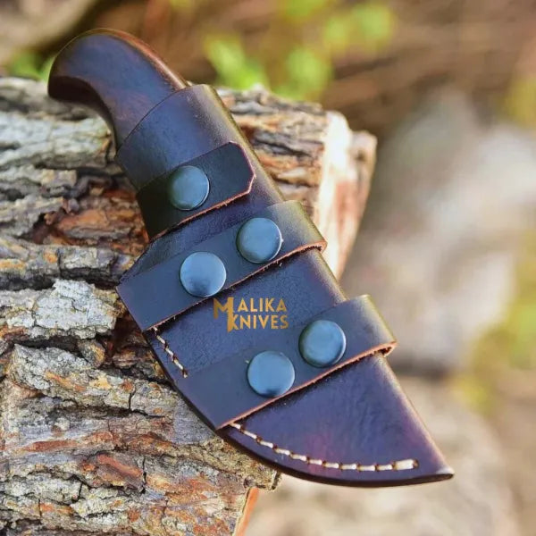 Compact Damascus Hunting Knife: Ultimate Precision for Every Task - RFE Marketing Ventures
