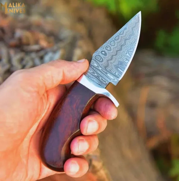Compact Damascus Hunting Knife: Ultimate Precision for Every Task - RFE Marketing Ventures