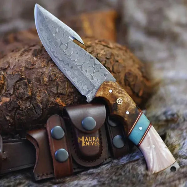 Experience Precision with the Damascus Gut Hook Hunting Knife - RFE Marketing Ventures