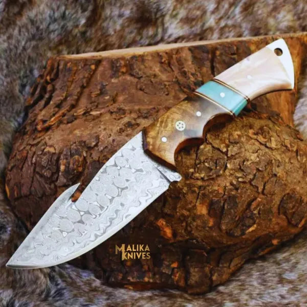 Experience Precision with the Damascus Gut Hook Hunting Knife - RFE Marketing Ventures