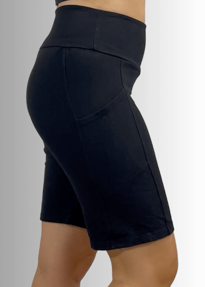 Perfect Fit Hybrid Cotton Shorts in Dark Moss Green