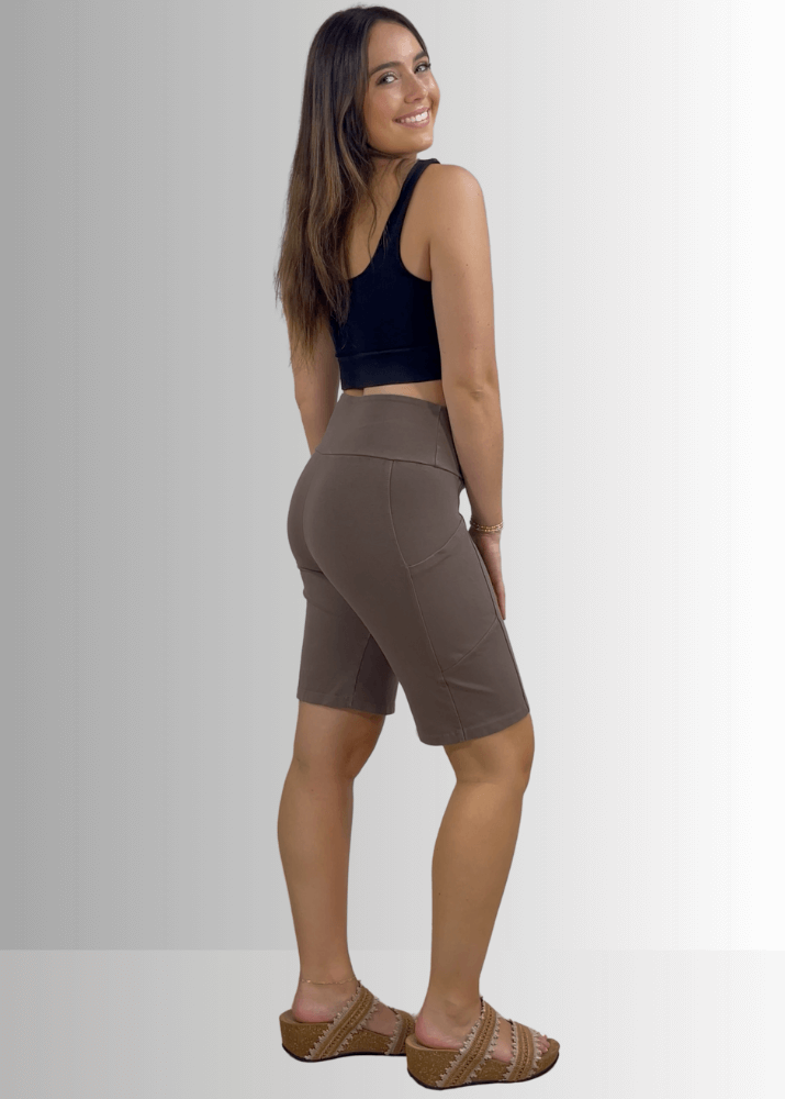 Perfect Fit Hybrid Cotton Shorts in Dark Moss Green