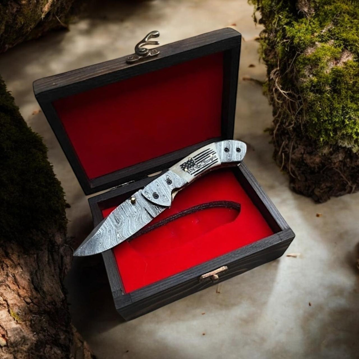 Experience Freedom with the Patriotic Damascus Folding Knife – Camel Bone Handle Edition - RFE Marketing Ventures