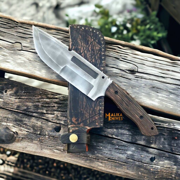 D2 Steel Bowie Knife for Collectors | Exquisite Craftsmanship & Utility - RFE Marketing Ventures