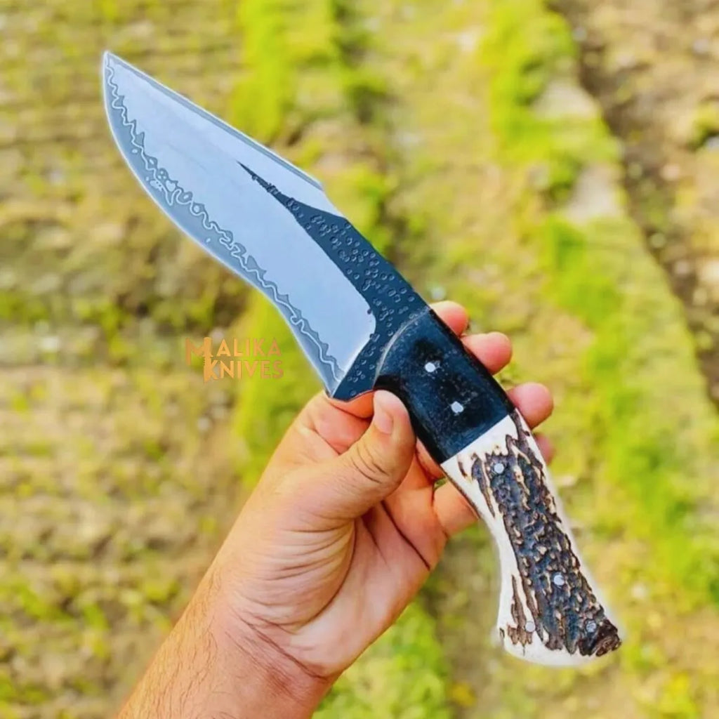 D2 Stag Hunting Knife – Unmatched Performance for Serious Outdoorsmen - RFE Marketing Ventures