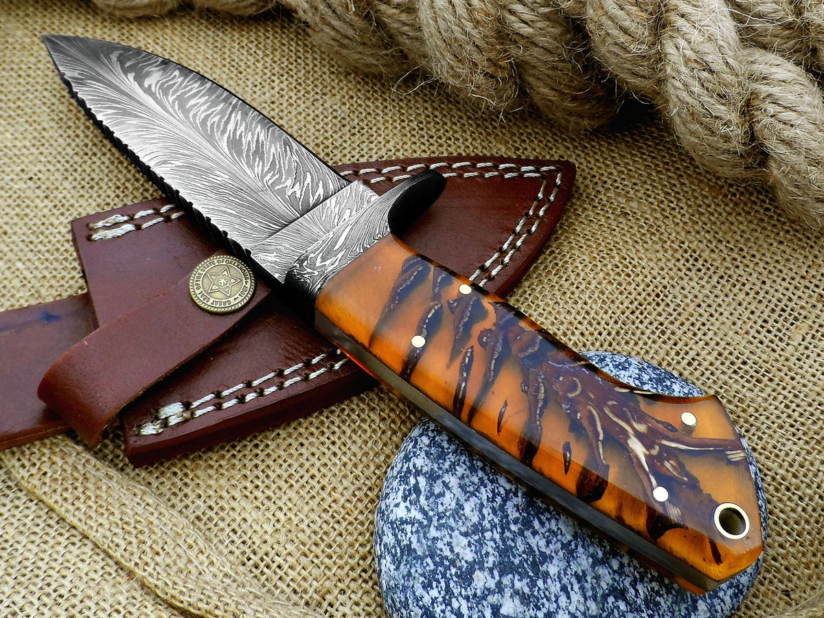 Best Deer Skinning Knife - Handcrafted Feather Damascus with Pinecone Handle - RFE Marketing Ventures