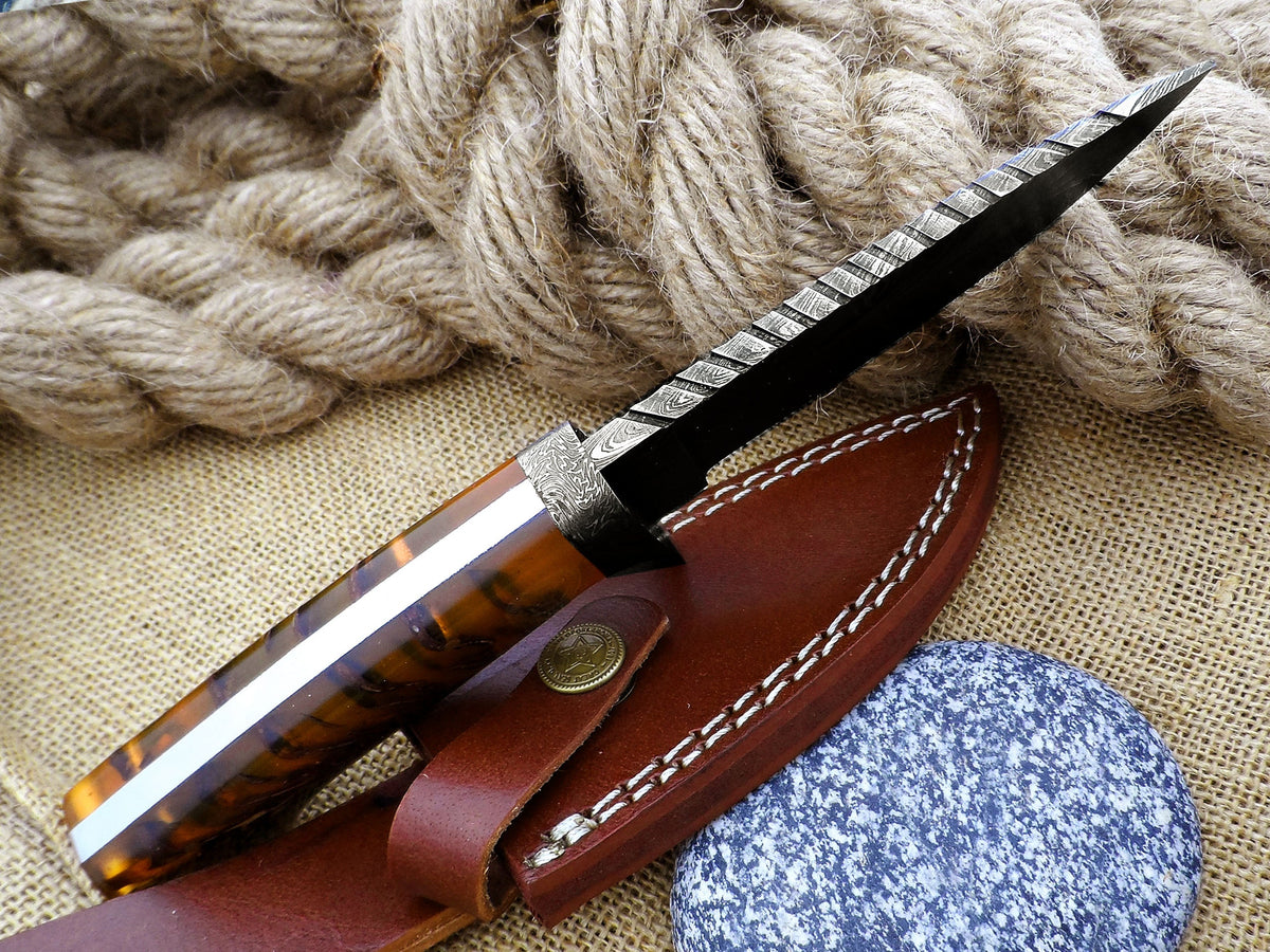 Best Deer Skinning Knife - Handcrafted Feather Damascus with Pinecone Handle - RFE Marketing Ventures